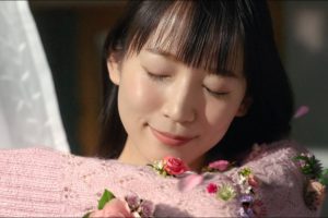 レノアハピネス『花のある暮らし』篇(2021) 　3Dトラッキングで服の上にCG花が咲く